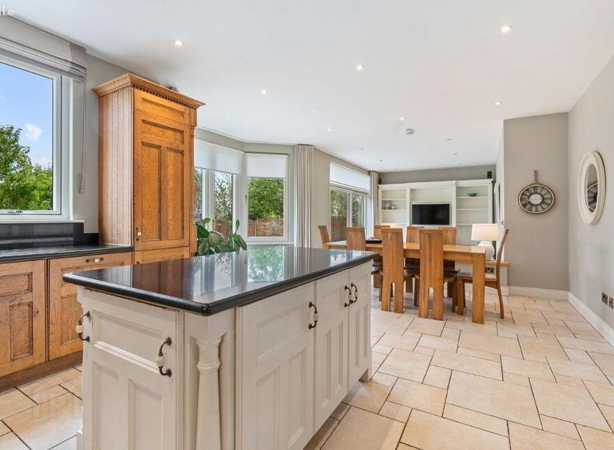 39 Heatherfield, Ballymaw, Waterfall, Cork