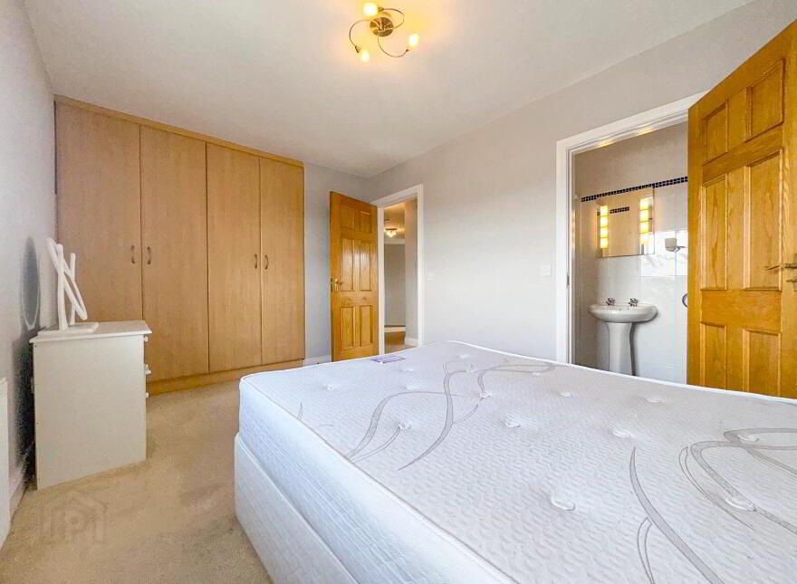 11 Rusheen Árd, Caltragh
