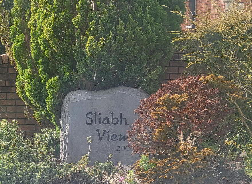 9 Sliabh View, Mohill, N41YD77