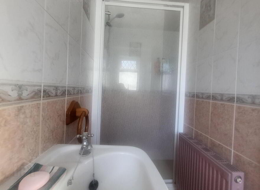 9 Sliabh View, Mohill, N41YD77