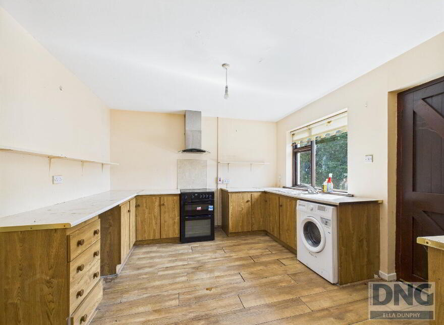 Hill Road, Kilmoganny, R95