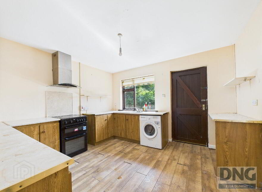 Hill Road, Kilmoganny, R95