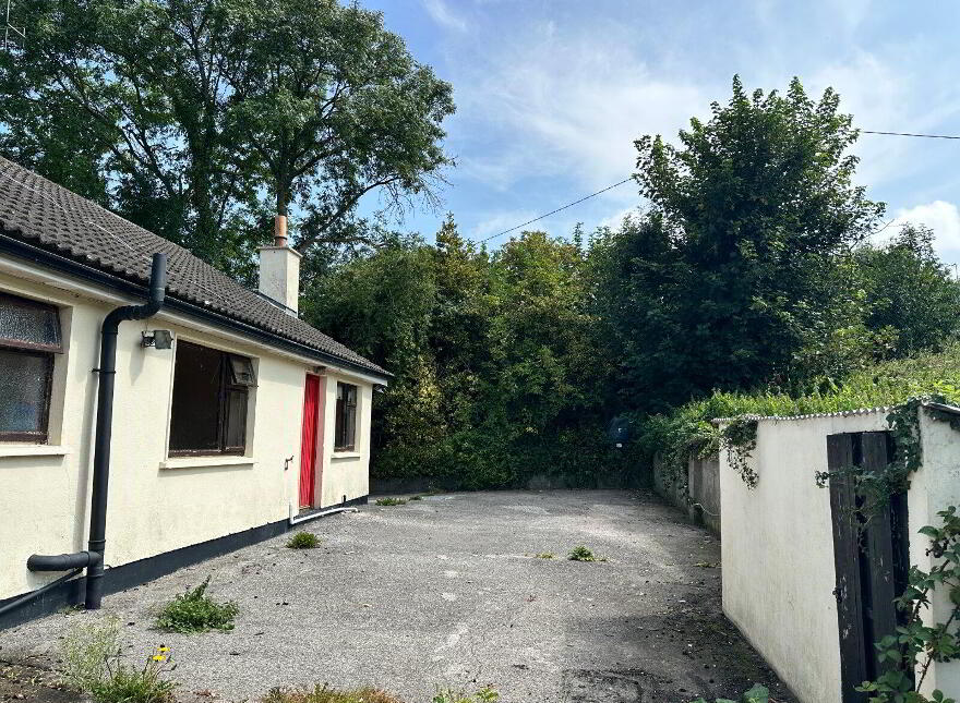 Hill Road, Kilmoganny, R95