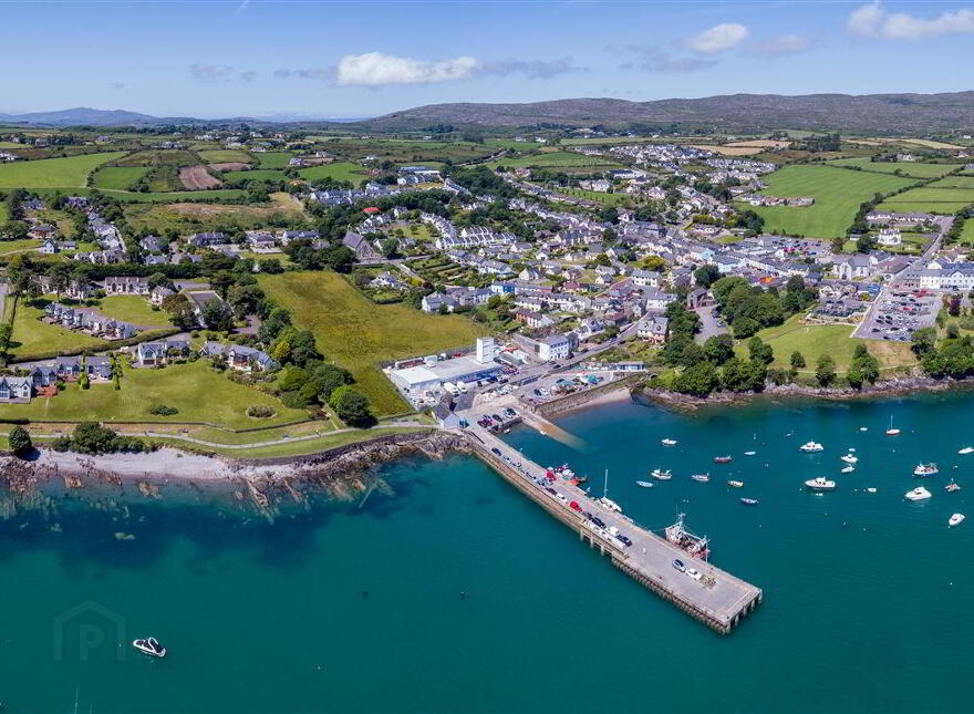 Colla Road, Schull