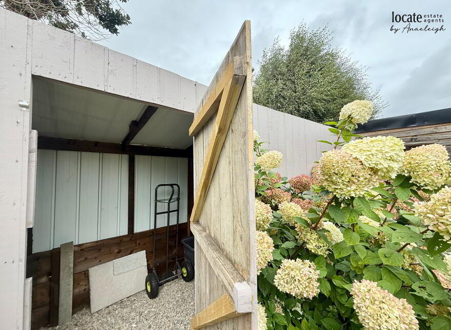 10 Silverbrook Park, Newbuildings, L'Derry, BT47 2RD