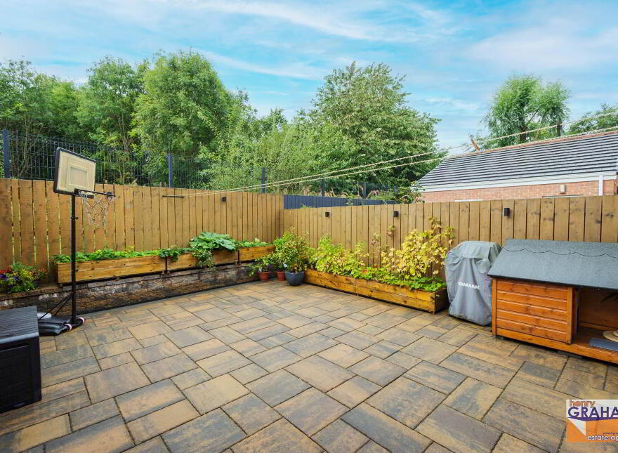 11 Limetree Court, Lisburn, BT28 2WG