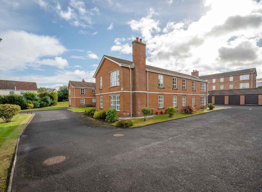 10 The Mews, 160 Groomsport Road, Bangor, BT20 5QP