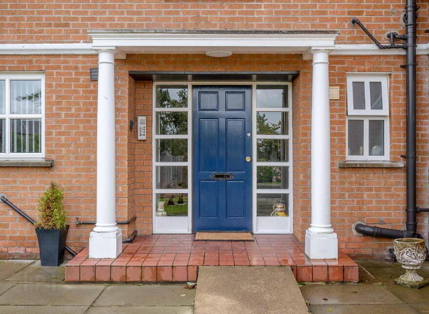 10 The Mews, 160 Groomsport Road, Bangor, BT20 5QP