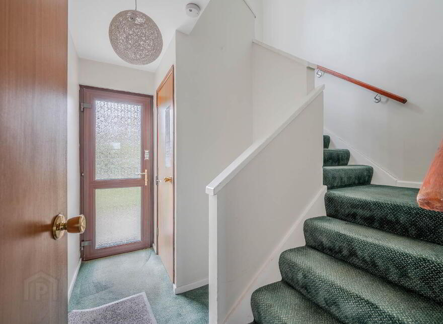 10 The Mews, 160 Groomsport Road, Bangor, BT20 5QP