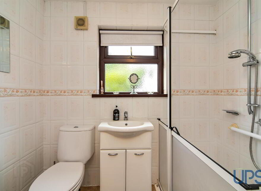 1 St. James's Place, Belfast, BT12 6EH