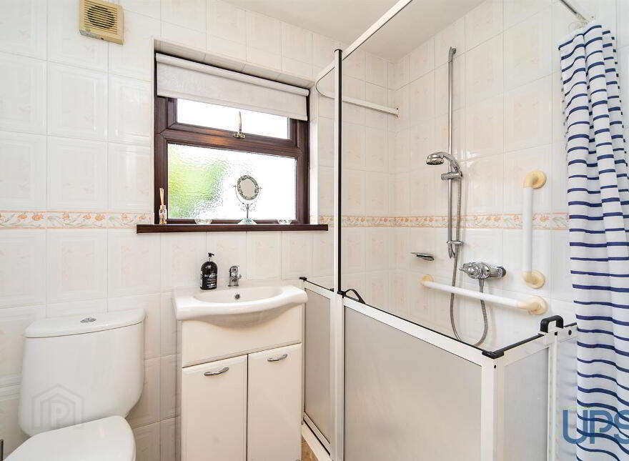 1 St. James's Place, Belfast, BT12 6EH