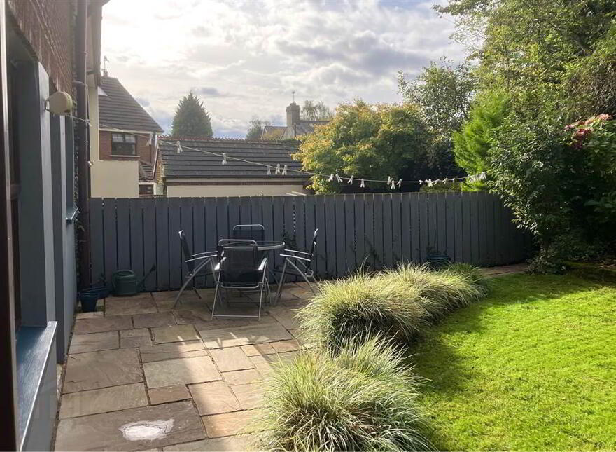 6 Church Glen, Derriaghy Road, Lisburn, BT28 3FP