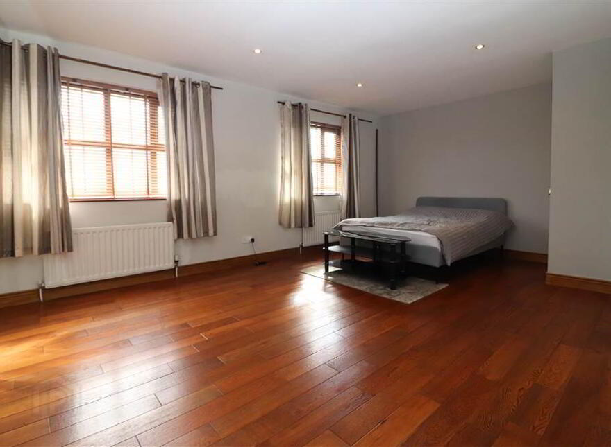 6 Church Glen, Derriaghy Road, Lisburn, BT28 3FP