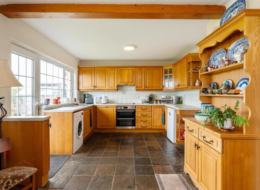 32 Glenariff Drive, Comber, Newtownards, BT23 5HA