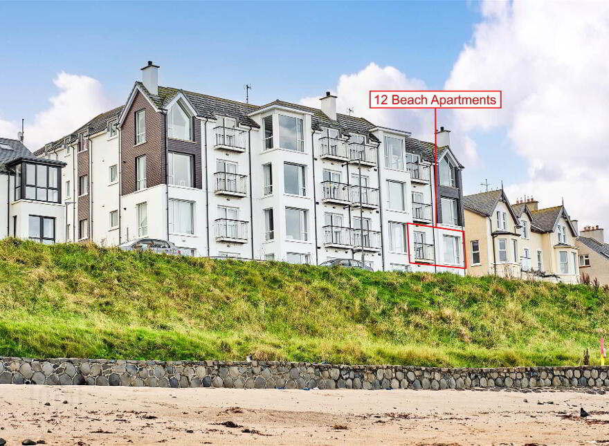12 Beach Apartments, Portballintrae, BT57 8US photo