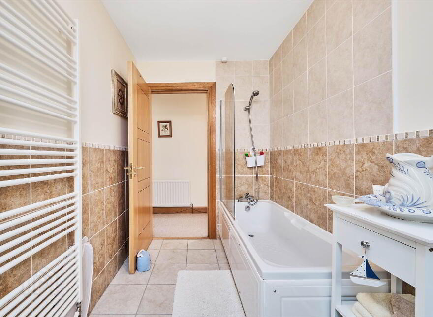 12 Beach Apartments, Portballintrae, BT57 8US