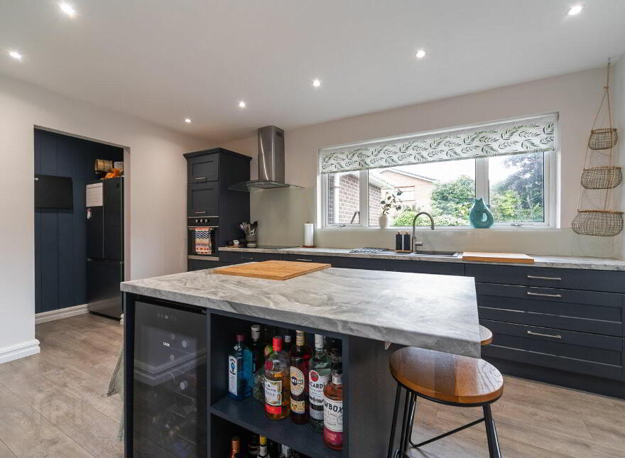 141 Hillsborough Road, Lisburn, BT27 5QY