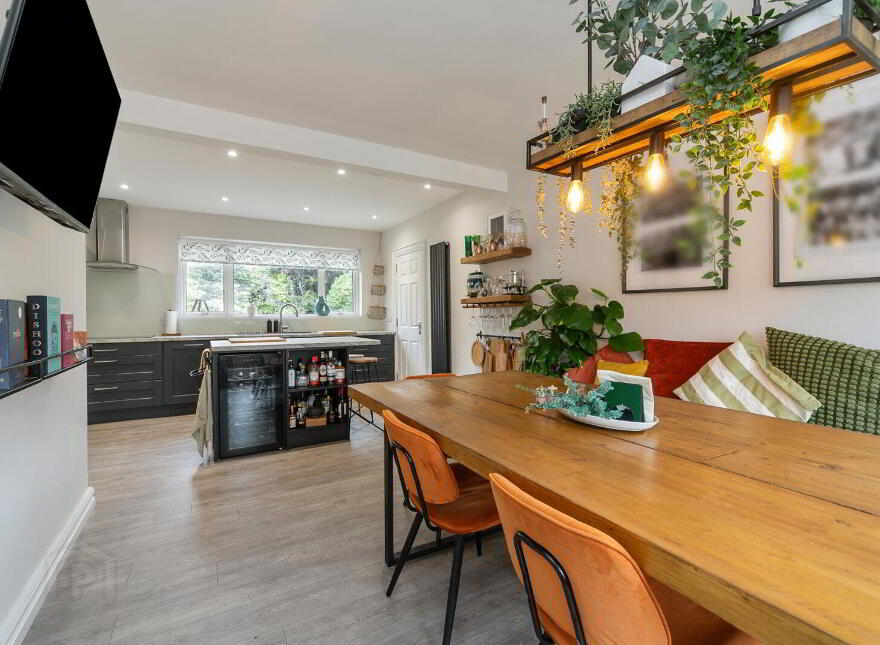 141 Hillsborough Road, Lisburn, BT27 5QY