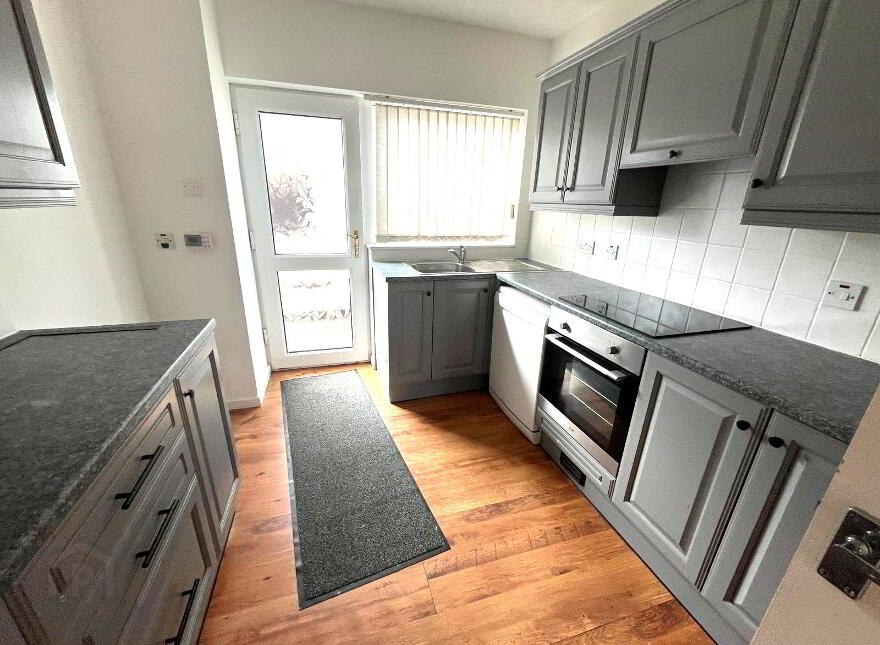 50 Blackthorn Park, Carrickfergus, BT38 8ER