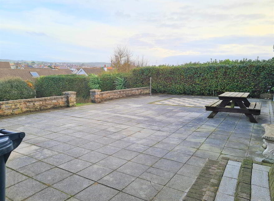 1 Dhu Varren Park South, Portrush, BT56 8HZ