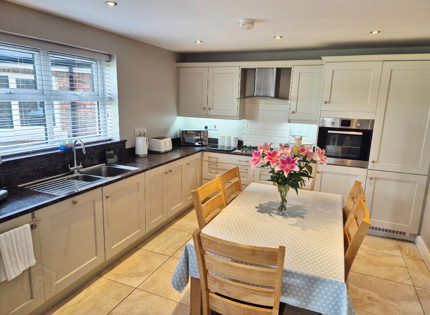 28 Loguestown Green, Coleraine, BT52 2RG