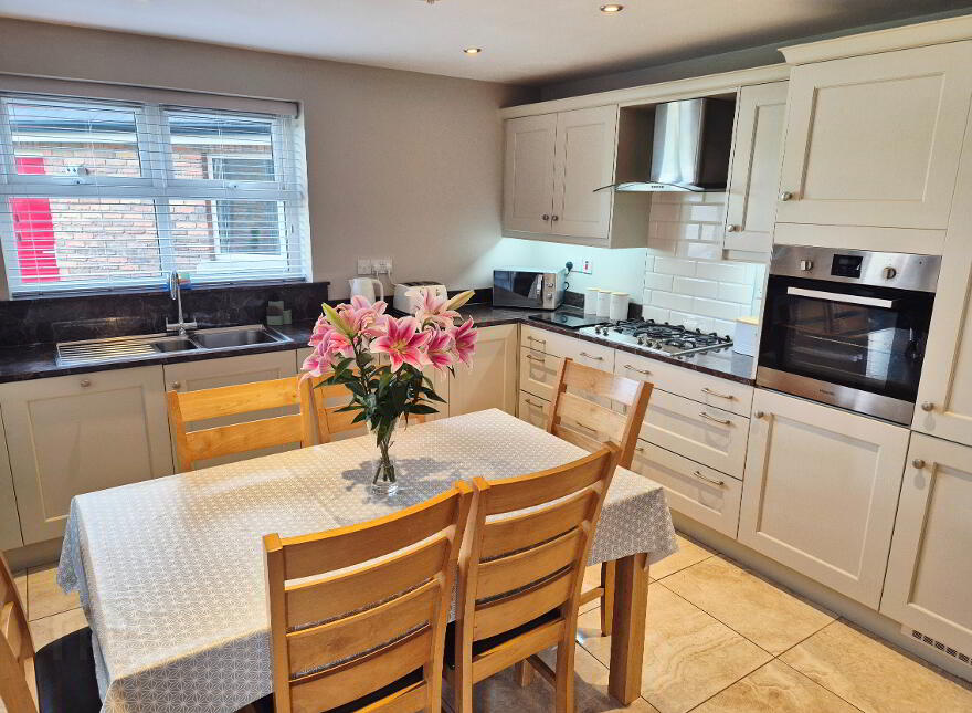 28 Loguestown Green, Coleraine, BT52 2RG