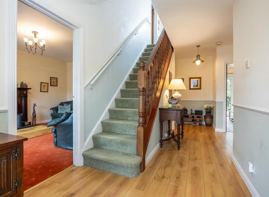 8 Seahill, Donaghadee, BT21 0SH