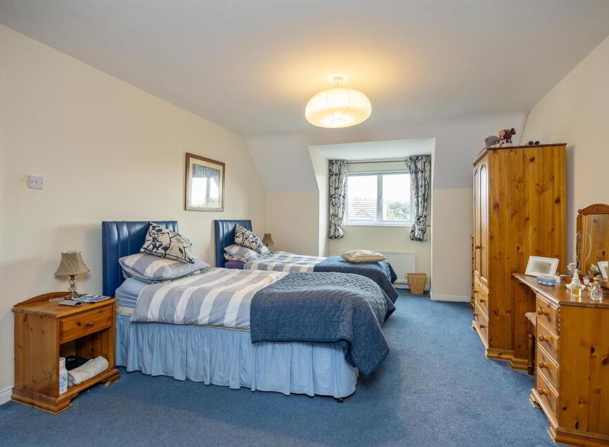 8 Seahill, Donaghadee, BT21 0SH