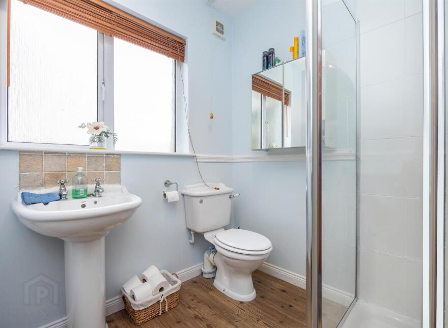 8 Seahill, Donaghadee, BT21 0SH