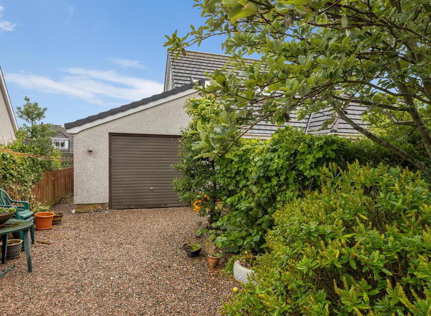 8 Seahill, Donaghadee, BT21 0SH