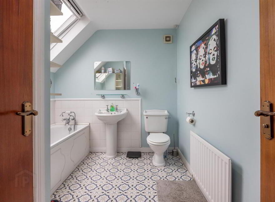 8 Seahill, Donaghadee, BT21 0SH