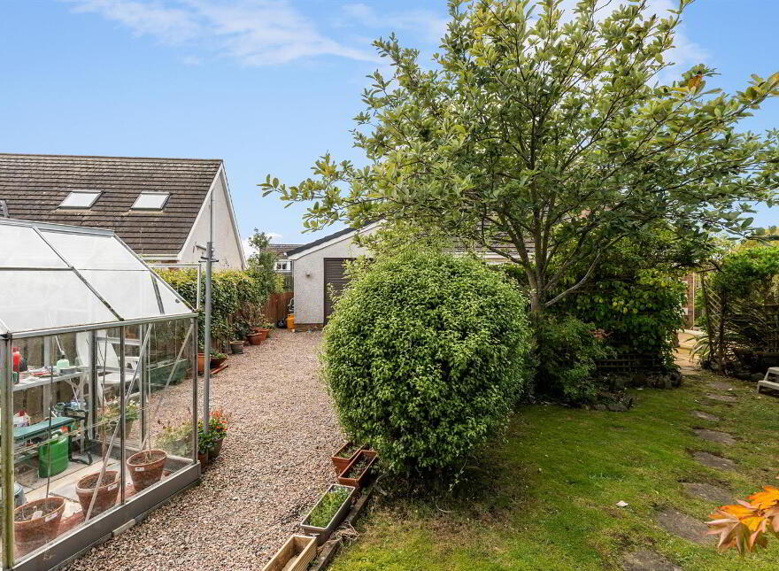 8 Seahill, Donaghadee, BT21 0SH