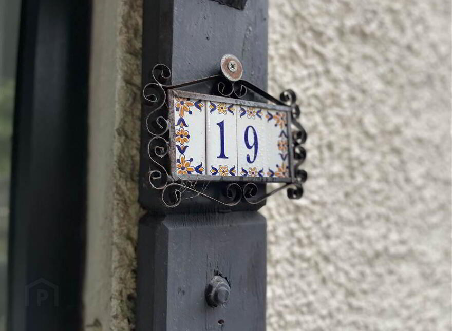 19 Horn Drive, Belfast, BT11 9GS