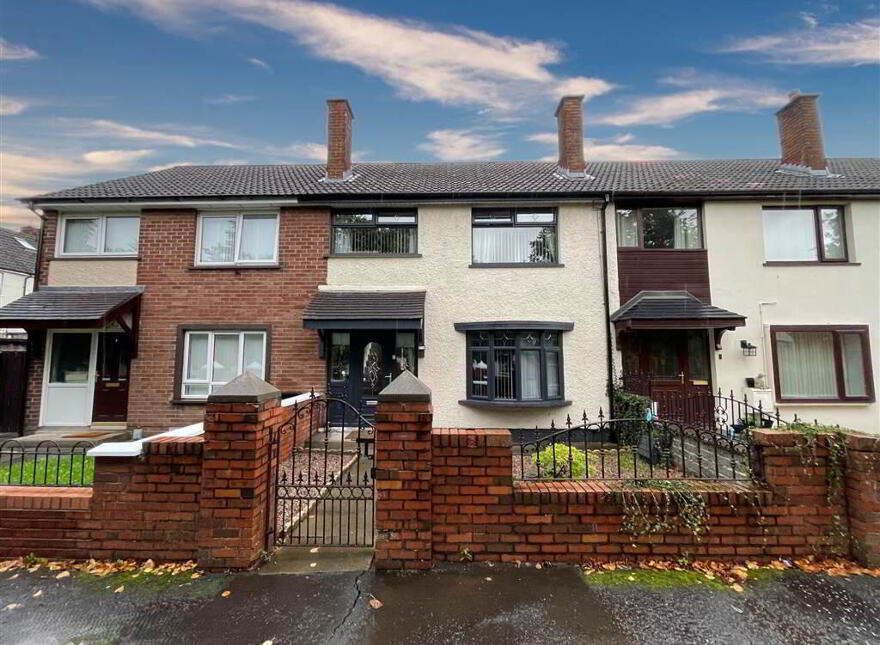 19 Horn Drive, Belfast, BT11 9GS photo