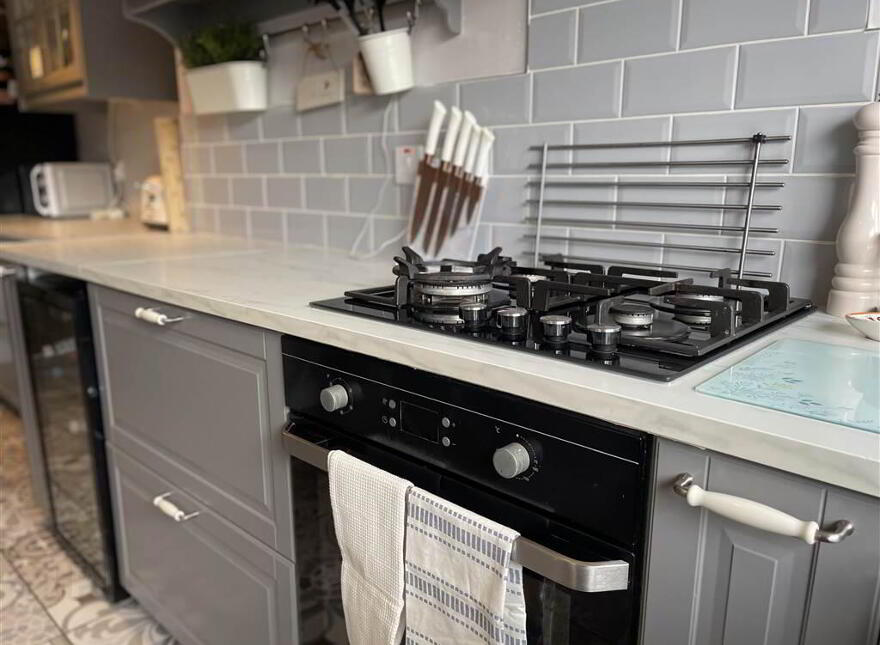 19 Horn Drive, Belfast, BT11 9GS