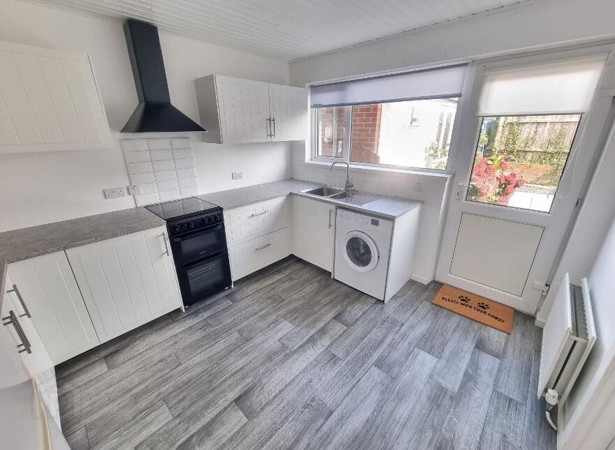 7 Islandmore Avenue, Newtownards, BT23 7BT