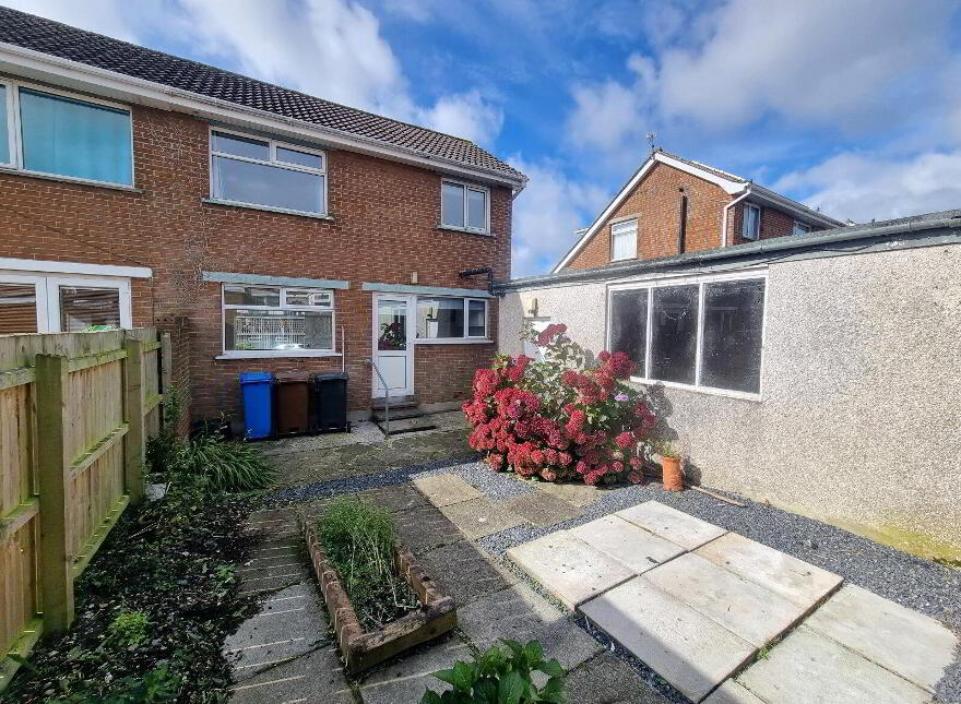7 Islandmore Avenue, Newtownards, BT23 7BT