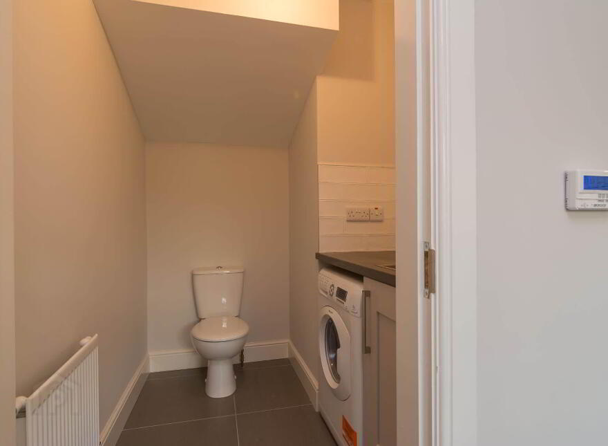30 Sir Richard Wallace Road, Lisburn, BT28 3ZH