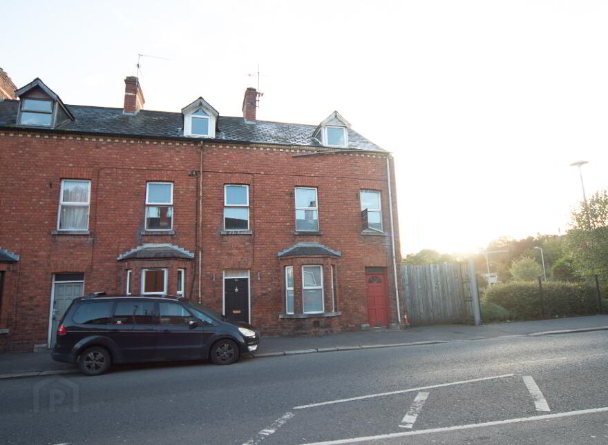 81 Railway Street, Armagh, BT61 7HS photo