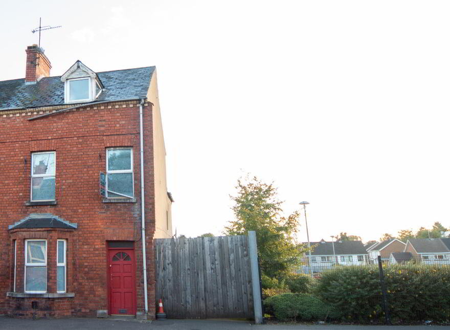 81 Railway Street, Armagh, BT61 7HS