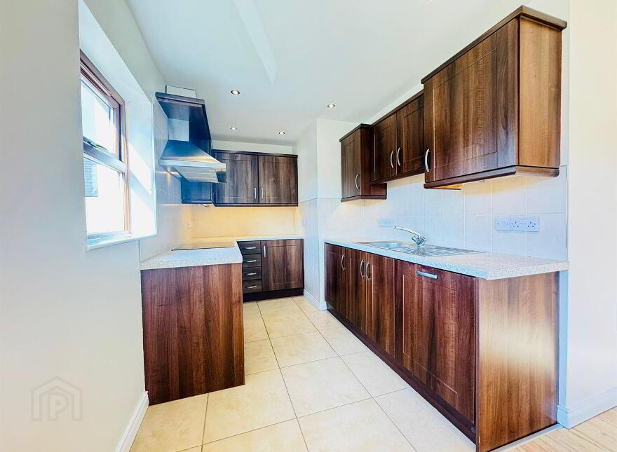 24 Aylesbury Court, Mallusk, Newtownabbey, BT36 7YQ