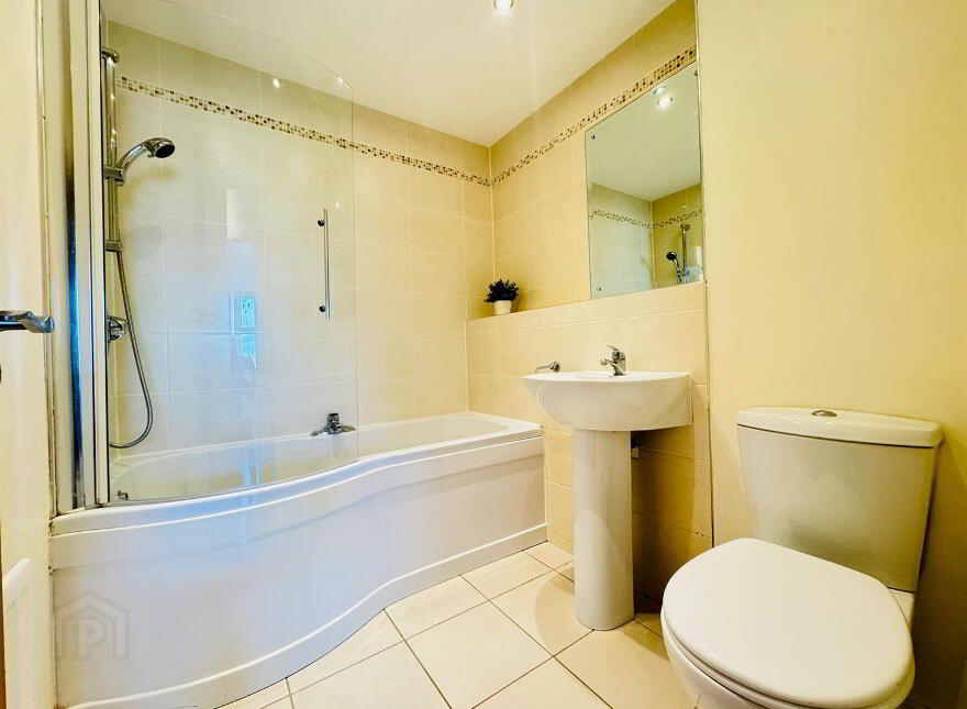 24 Aylesbury Court, Mallusk, Newtownabbey, BT36 7YQ