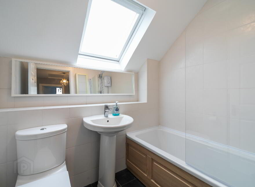 5 Old Mill Heights, Royal Hillsborough, BT26 6RF