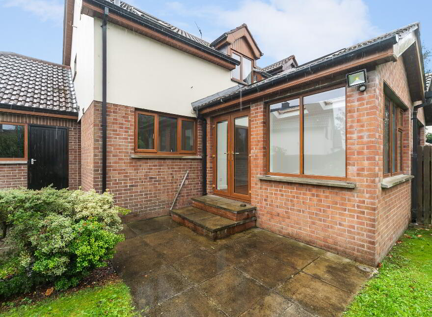 5 Old Mill Heights, Royal Hillsborough, BT26 6RF
