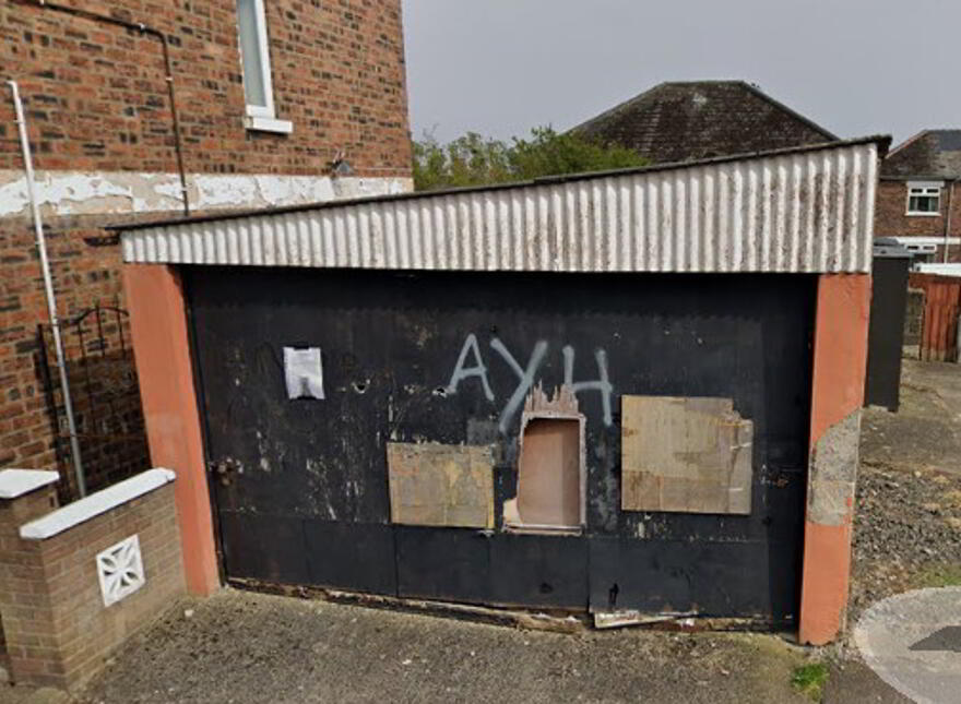 Garages, Ainsworth Pass, Belfast, BT13 3EN photo
