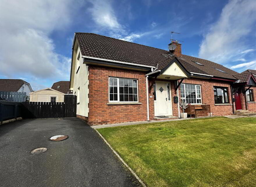 51 Slievenagarragh, Hilltown, Newry, BT34 5BF photo