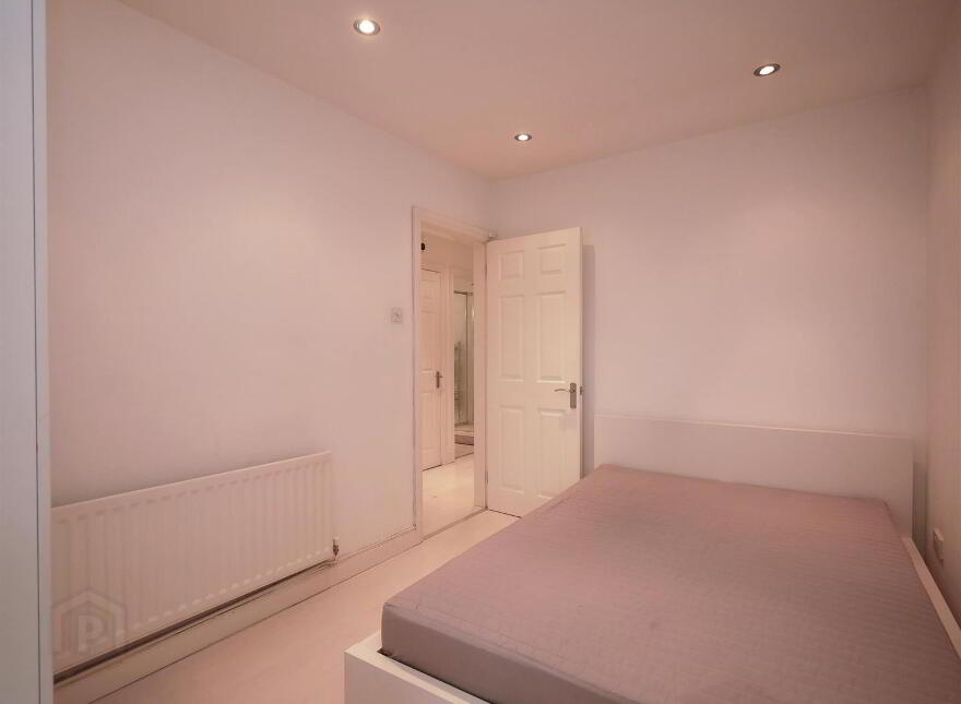 33 Hampton Manor, Belfast, BT7 3EL