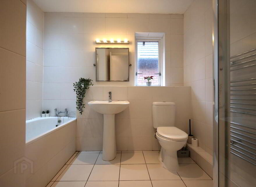 33 Hampton Manor, Belfast, BT7 3EL