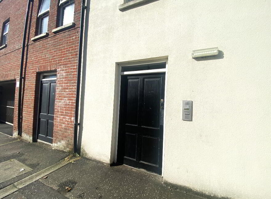 Apt 7 Cheston Close, Carrickfergus, BT38 7FL