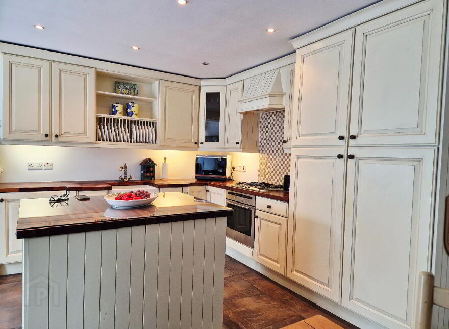 8 Cloonavin Green, Coleraine, BT52 1RG